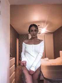 Фото проститутки Полина №4 в городе Комсомольск-на-Амуре